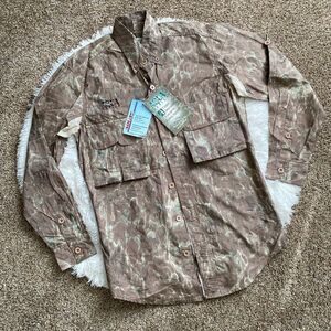 Aqua Design Button Front Fishing Shirt Weatherproof Water Resistant Mens Size XS